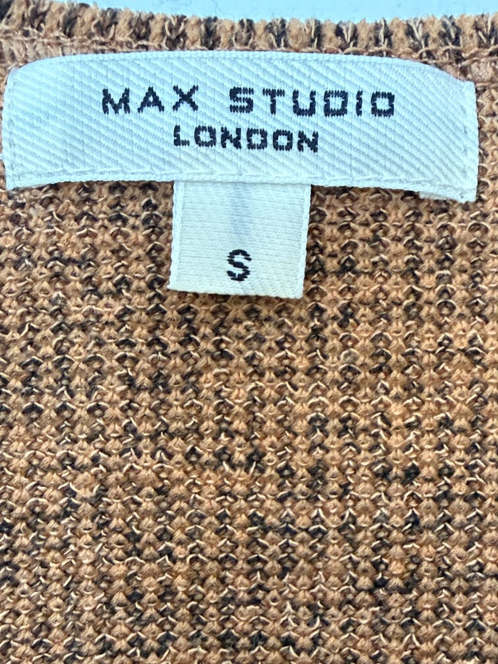 Max Studio V-Neck Top - Picture 2 of 3